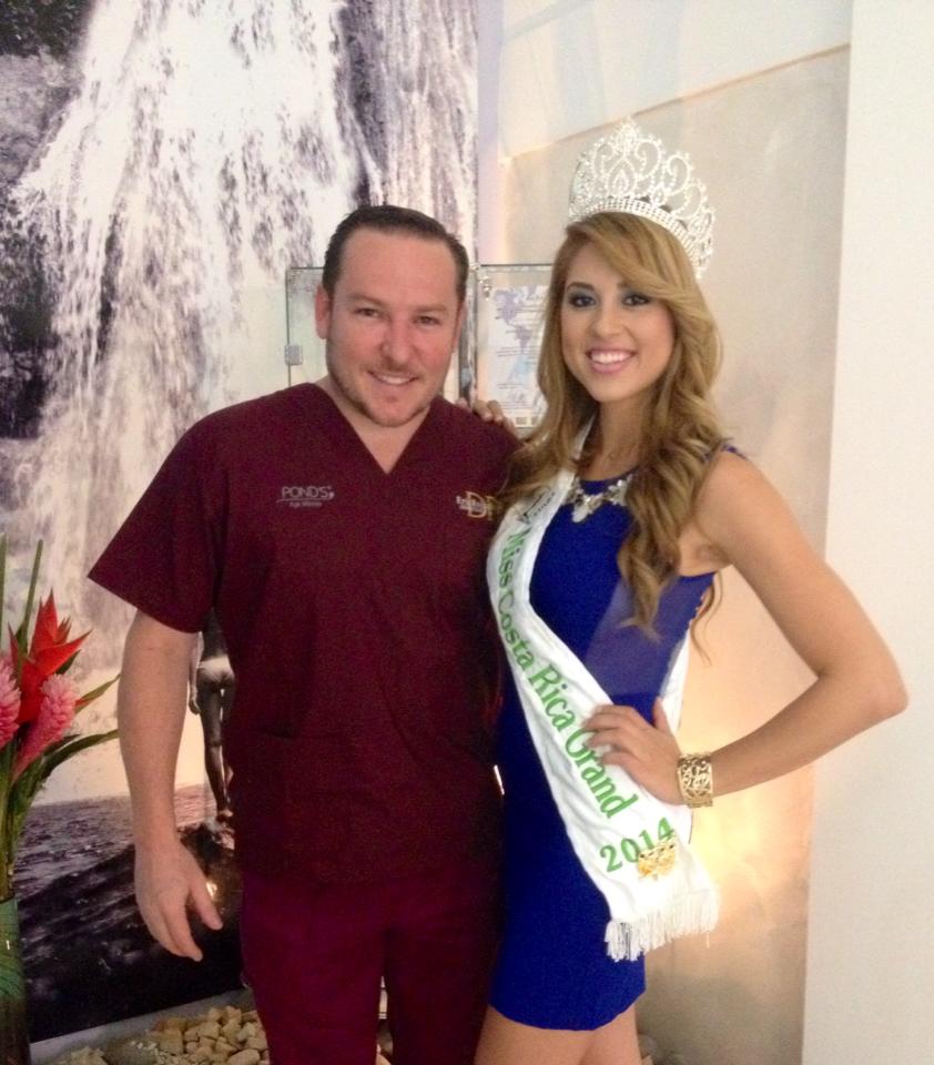 Miss Costa Rica Grand 2014 Anniel Quesada cuida su cuerpo y cara con el Dr Eric Rojas