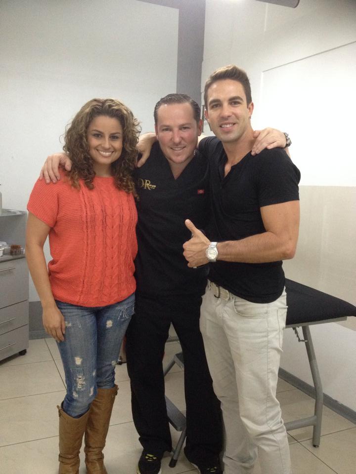 Italo Marenco y Cindy Villalta en la clínica del Dr Eric Rojas