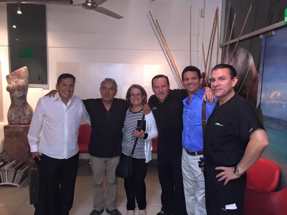 Visita de nuestros amigos doctores extranjeros y nacionales a nuestra clínica