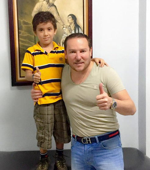 Después de tres años de estar con nosotros Felipe vive una vida como cualquier otro niño antes vivía en un hospital casi la mayoría del tiempo.