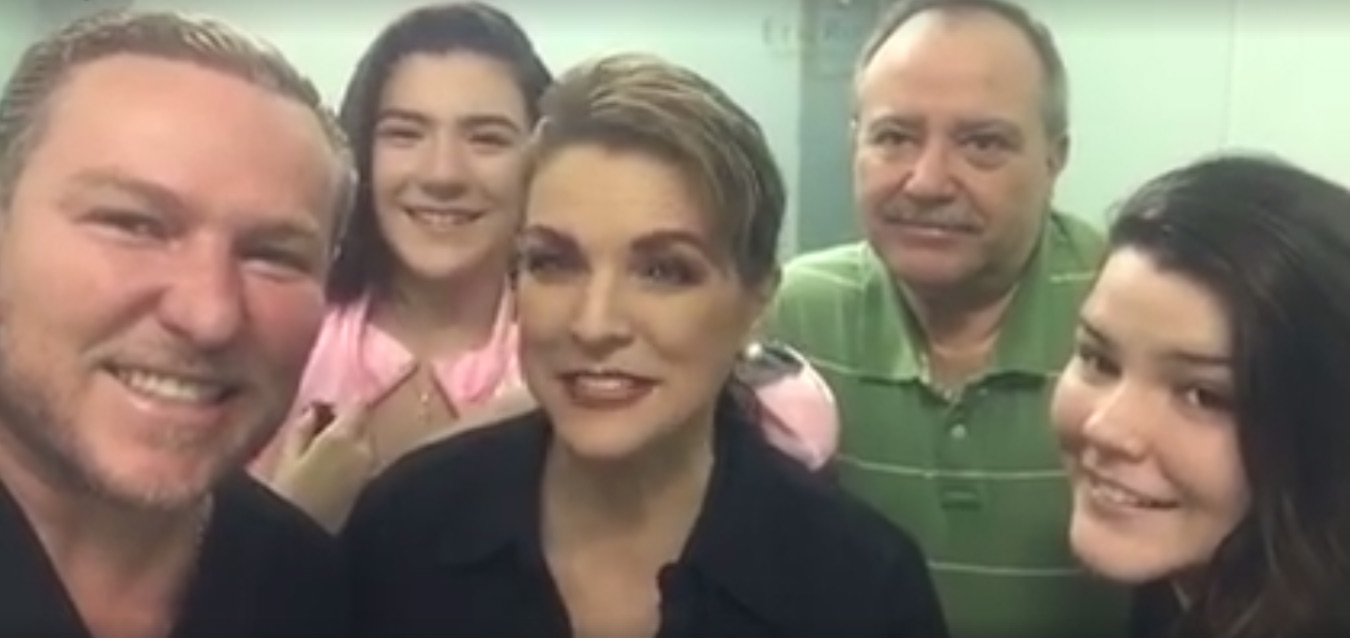 Acá con la hermosa familia de CARLOS Y VIVIANA