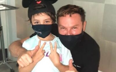 Con mi amigo NOAH ACÁ en mi clínica disfrutando de un amigo nuevo