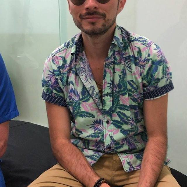 Pablo baterista de LOS AJENOS SE CUIDA CON EL DR ERIC ROJAS Y USTED?