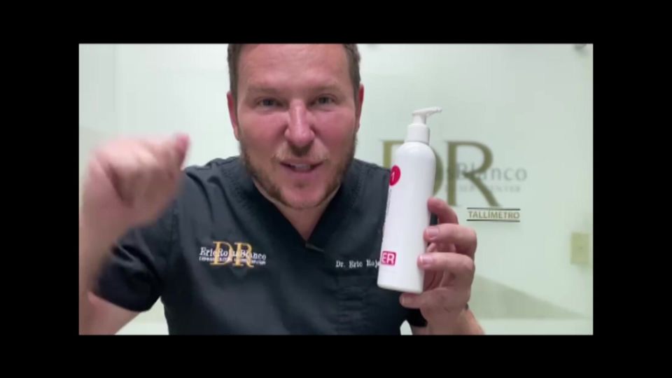 En nuestro Centro Especializado para el Acné Dr. Eric Rojas Blanco, solucionamos y curamos tu piel.