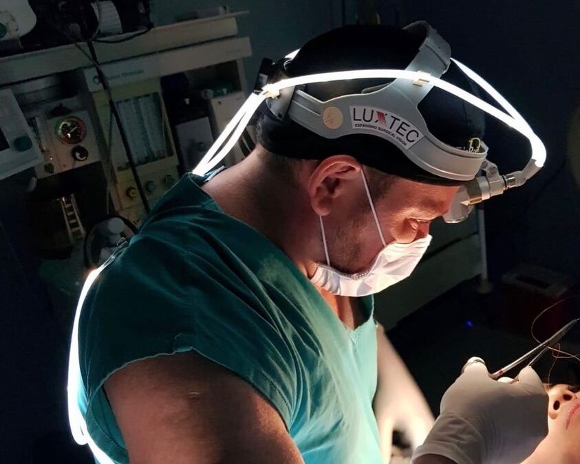 TECNOLOGÍA DE PUNTA PARA CIRUGÍA DE CANCER DE PIEL Y REJUVENECIMIENTO FACIAL