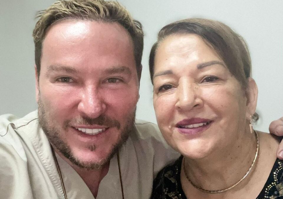 Rejuvenece tu rostro con la mejor técnica.